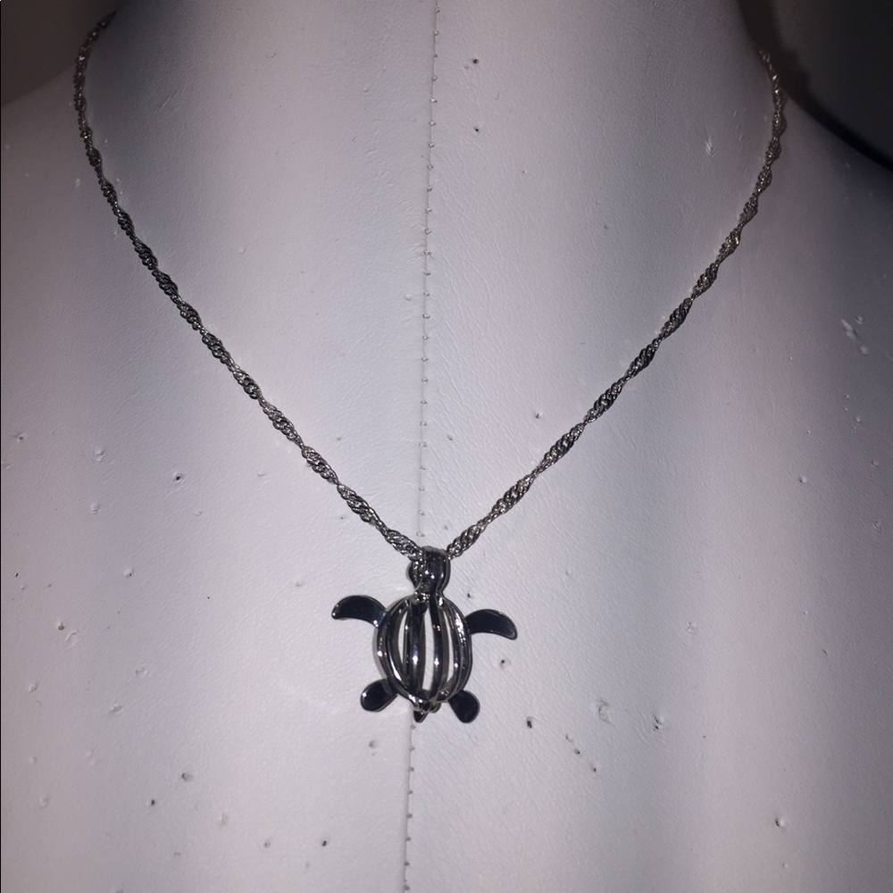Turtle necklace